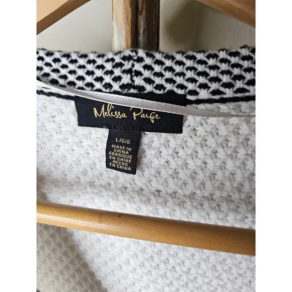 White Sweater Navy accents with bell sleeves by Melissa Paige Size Large - Picture 3 of 8